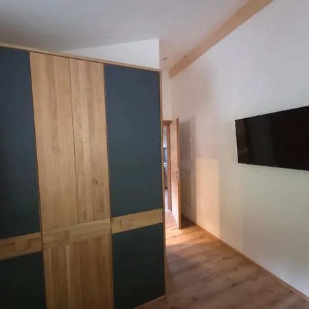 Remberghof Apartment